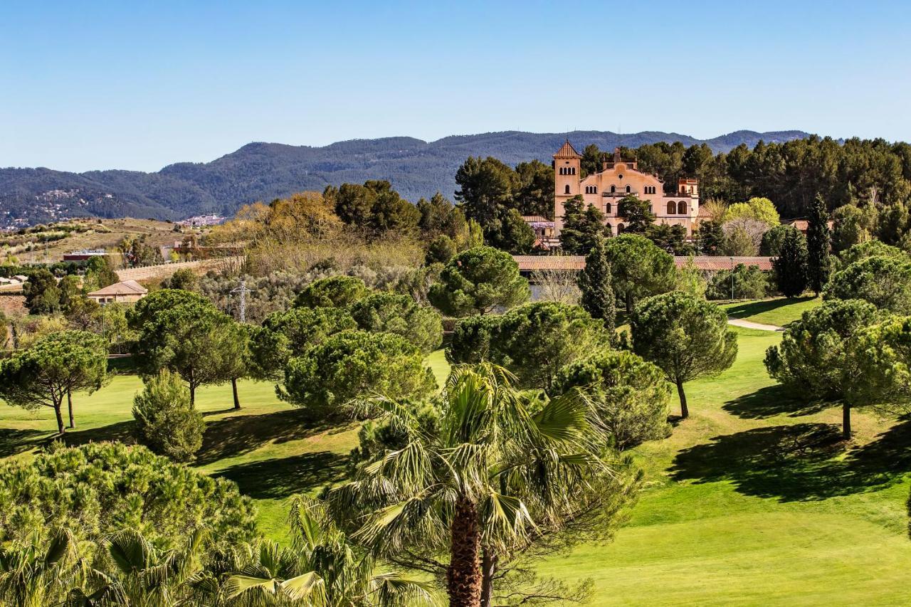 Dolce By Wyndham Barcelona Resort Sant Esteve Sesrovires Buitenkant foto