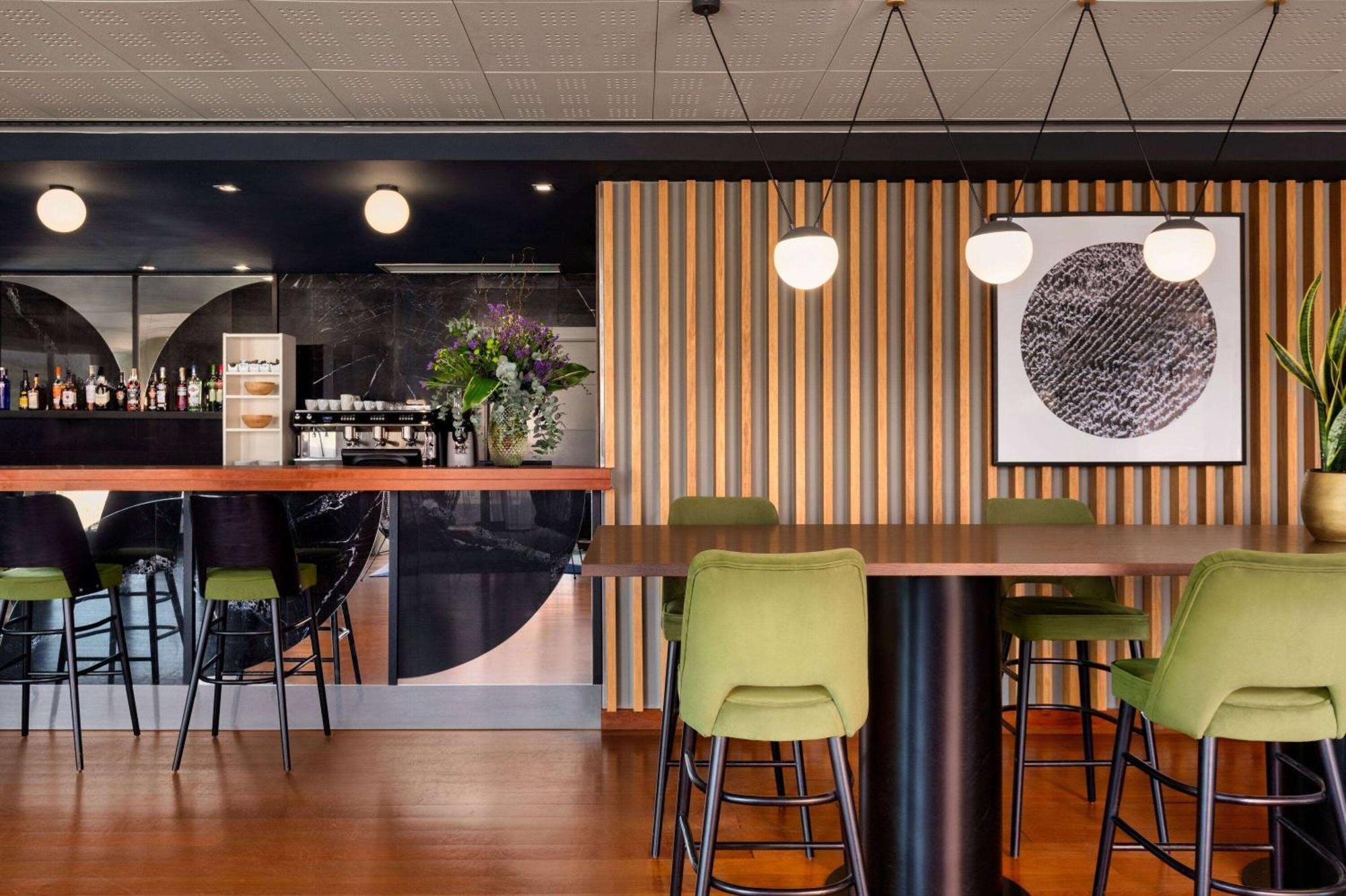 Dolce By Wyndham Barcelona Resort Sant Esteve Sesrovires Buitenkant foto