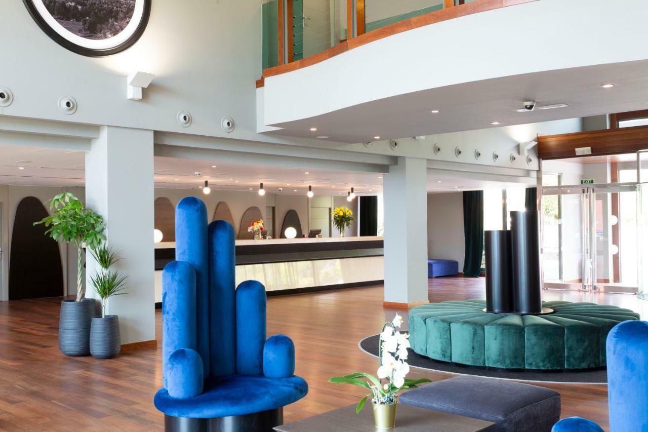 Dolce By Wyndham Barcelona Resort Sant Esteve Sesrovires Buitenkant foto